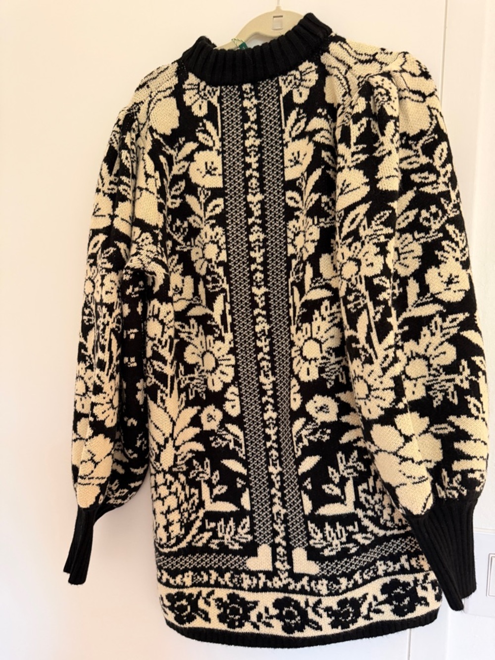 FARM Rio Black & Cream Sweater Dress